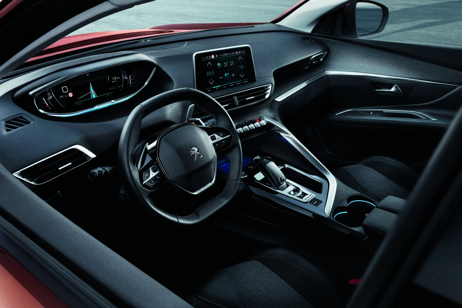 Auto diesel più vendute in italia Peugeot 3008 interni