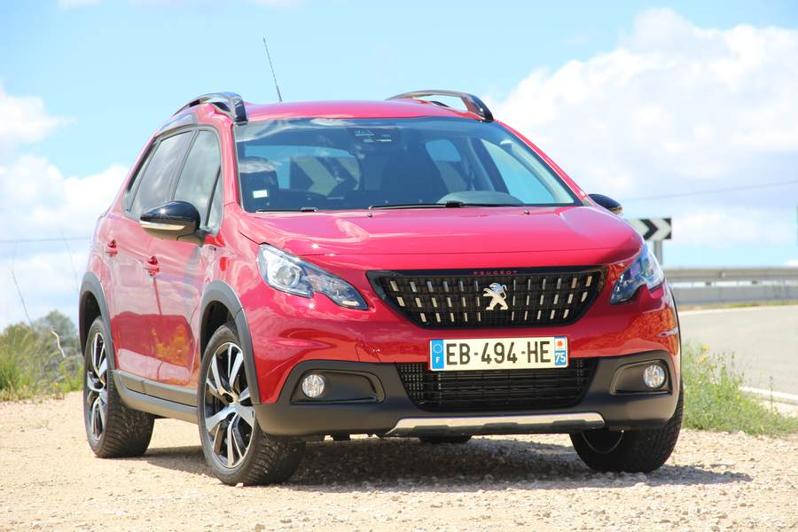 Peugeot 2008 2016 frontale