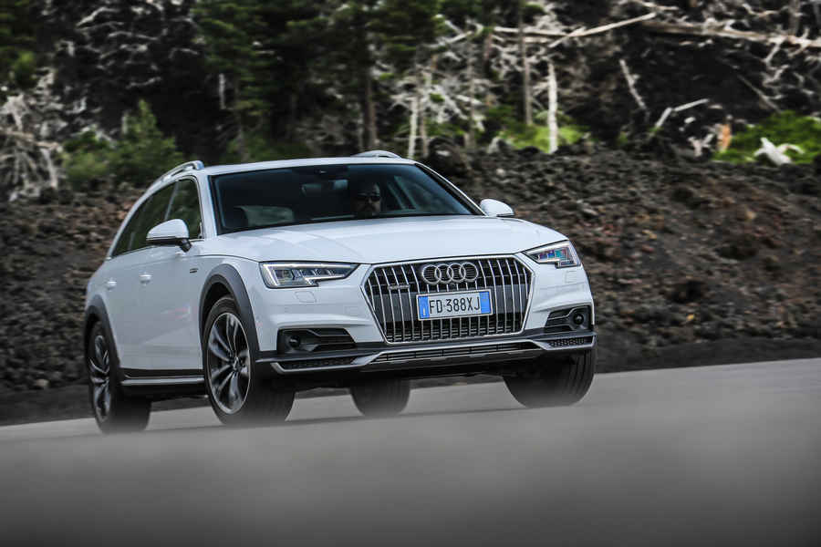 Audi- A4-allroad-quattro-22