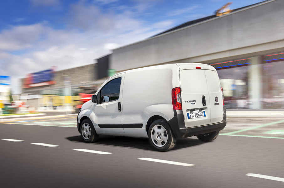 Fiat-Professional-Fiorino-13