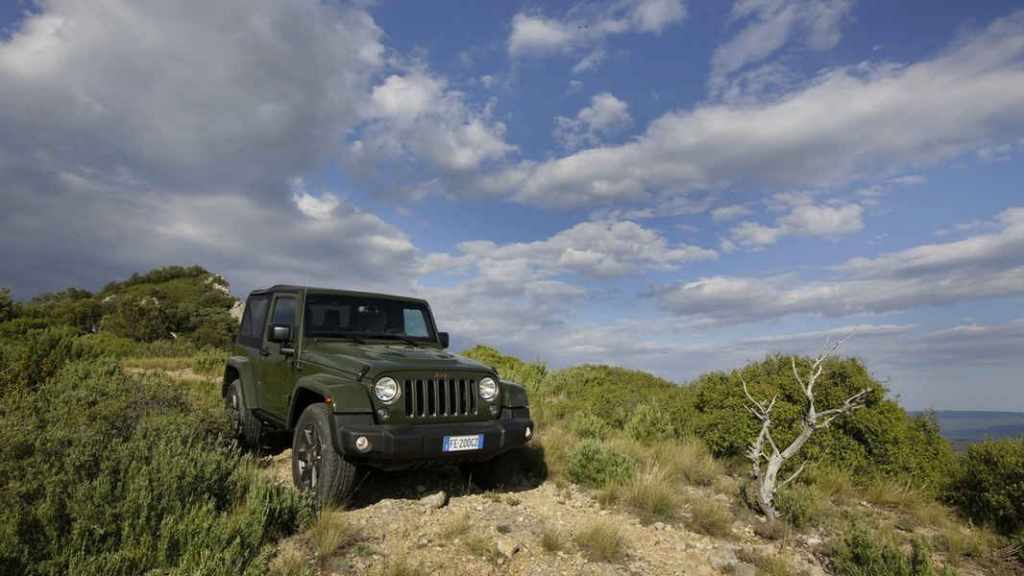 Jeep-Wrangler-75th-Anniversary-1