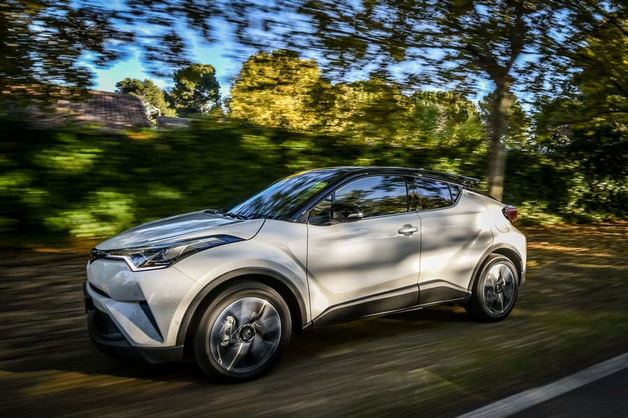 nuovo-toyota-c-hr-15