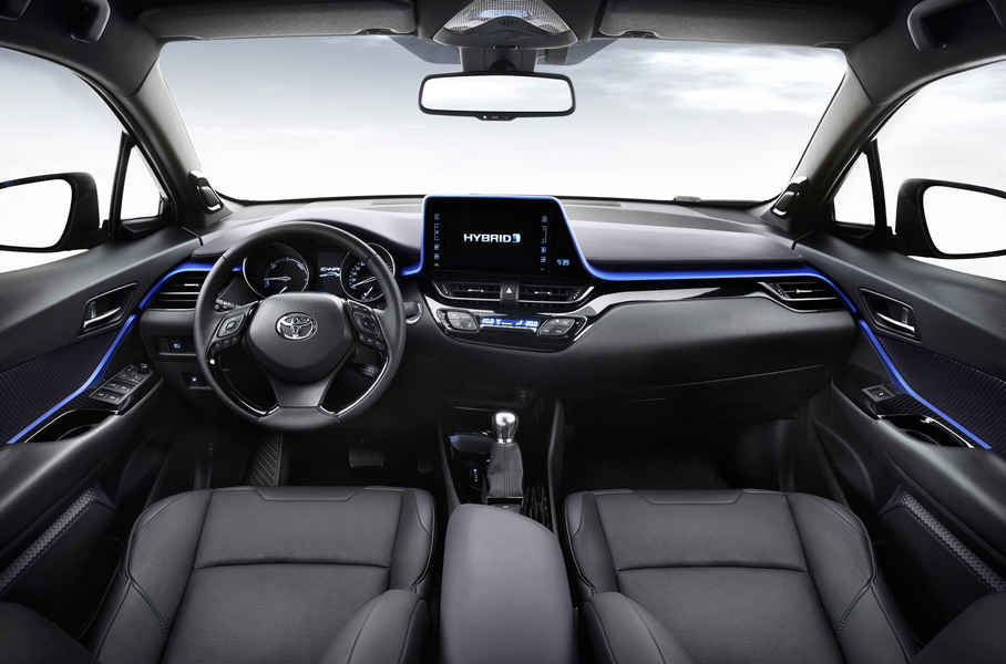 Toyota-C-HR-8