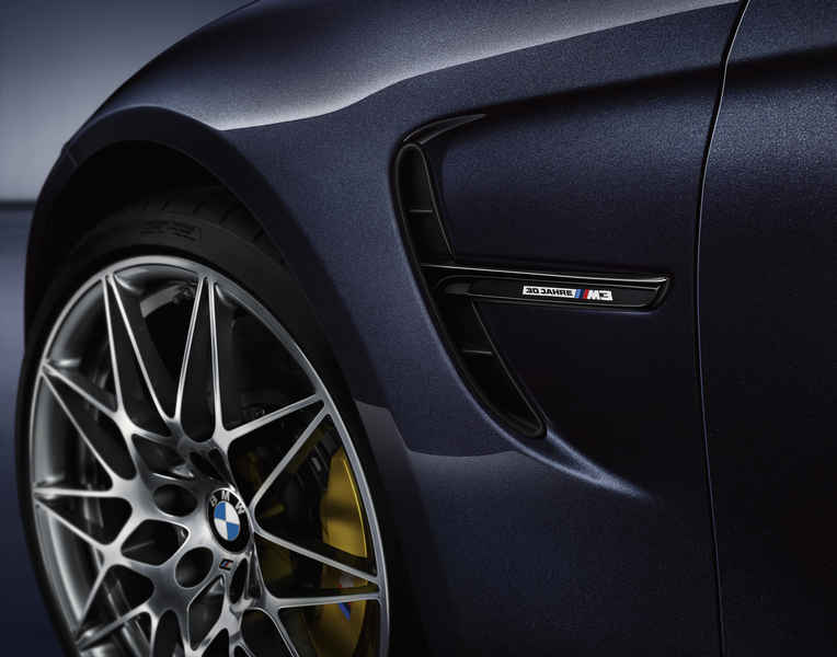 -bmw-m3-30-anni-celebrativa-2