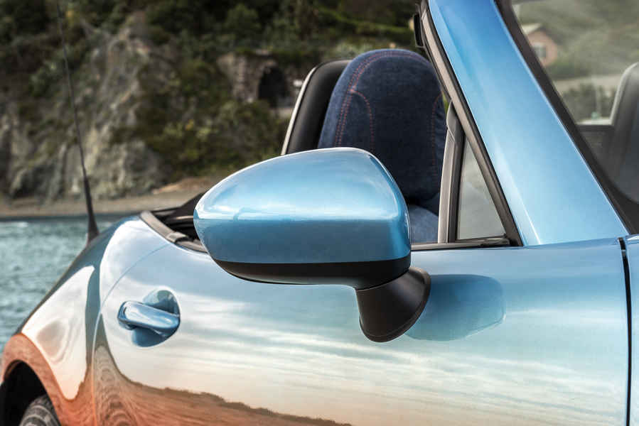 mazda-mx-5-levanto-garage-italia-customs-21