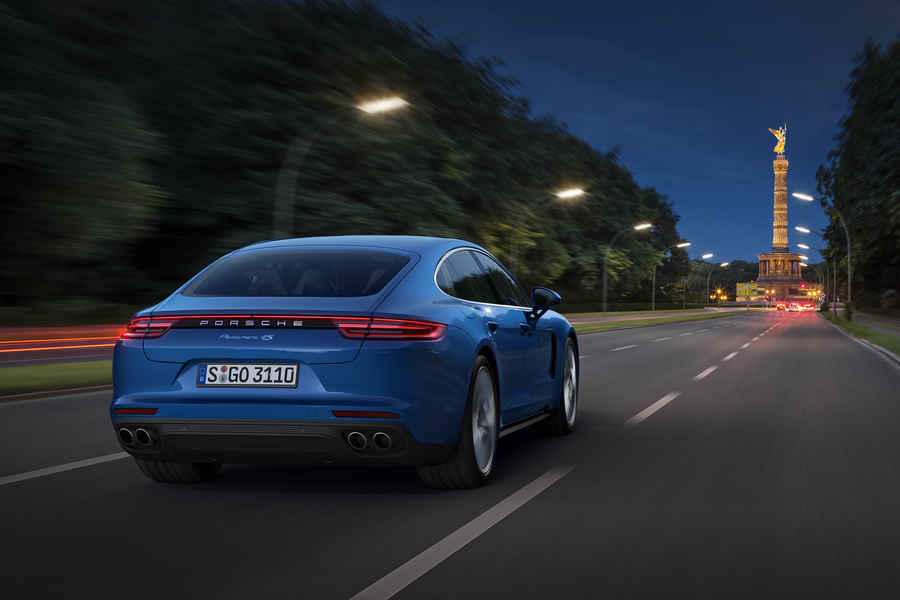 nuova-porsche-panamera-23