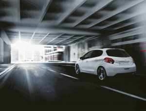 peugeot-208-gt-line-ice-white-3