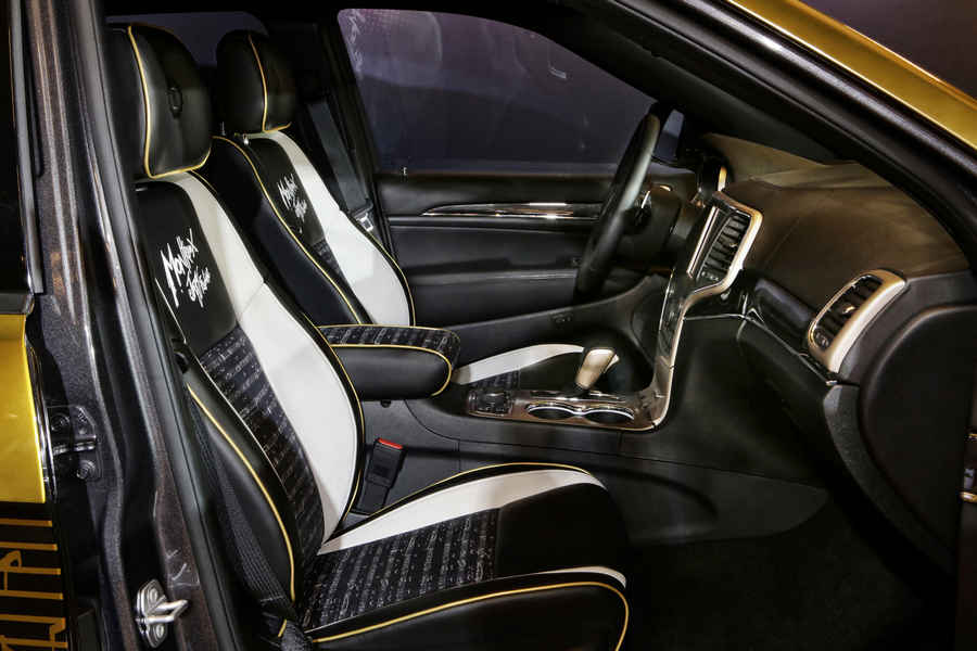 Jeep Grand Cherokee Score interni