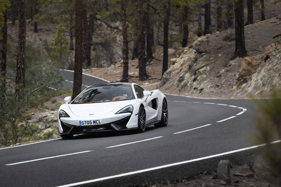 McLaren-570GT (2)