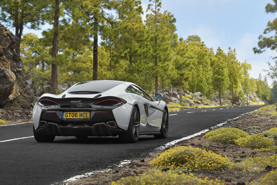 McLaren-570GT (4)