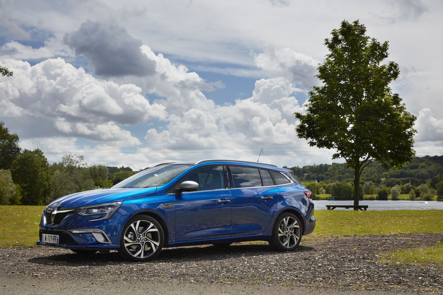 renault-megane-sporter-46