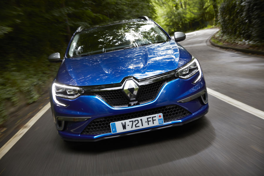 renault-megane-sporter-48