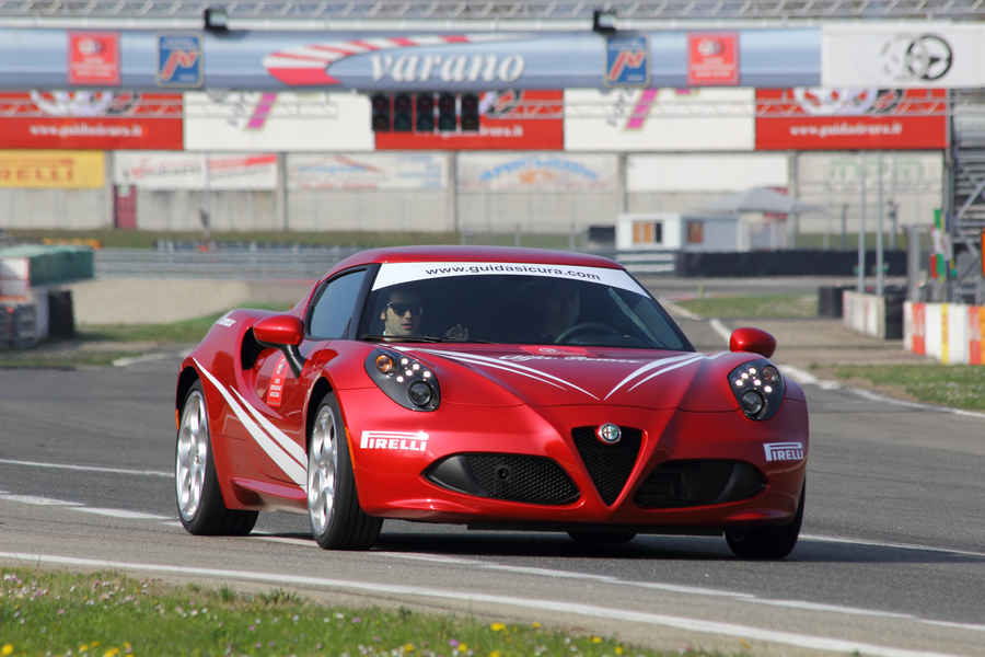 corso-guida-evoluto-alfa-romeo-varano-2016-4