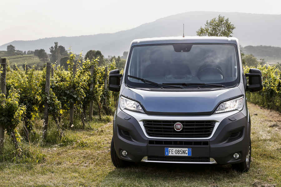 Fiat Ducato, 35 anni di innovazione nel motorhome e nel turismo all'aria aperta