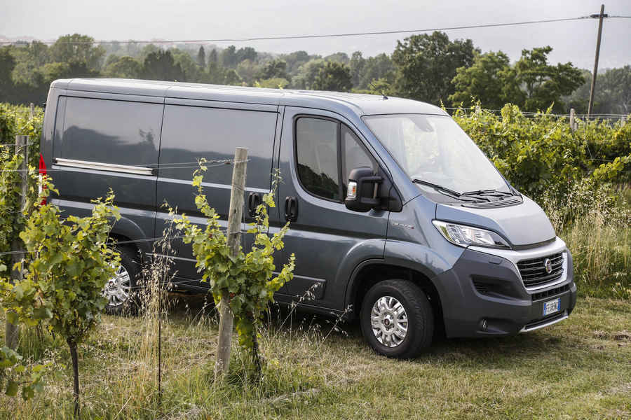 Fiat Ducato, 35 anni di innovazione nel motorhome e nel turismo all'aria aperta