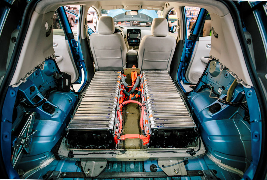 prototipo-nissan-leaf-leaf-48-kwh-3