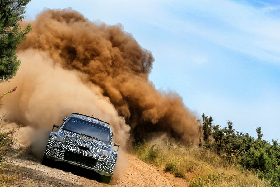 test-toyota-yaris-wrc-2017-4