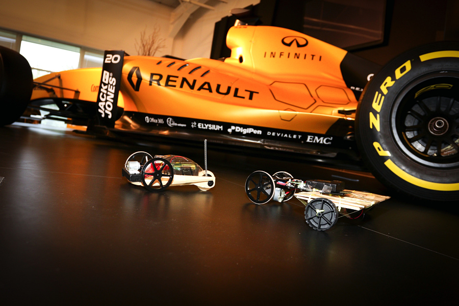 Infiniti_Engineering_Academy_2016_51