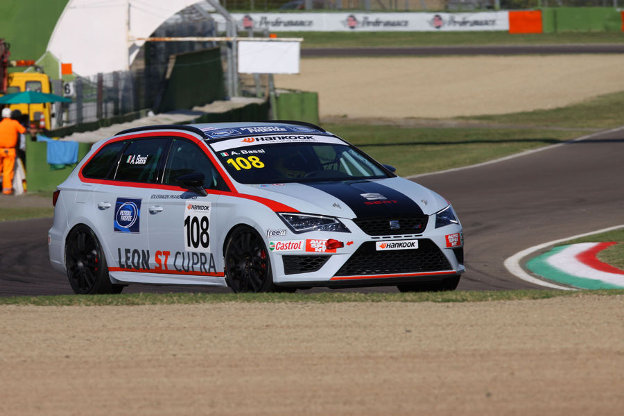 Andrea Bassi (Girasole,Seat Leon-TCS 2.0 #108)