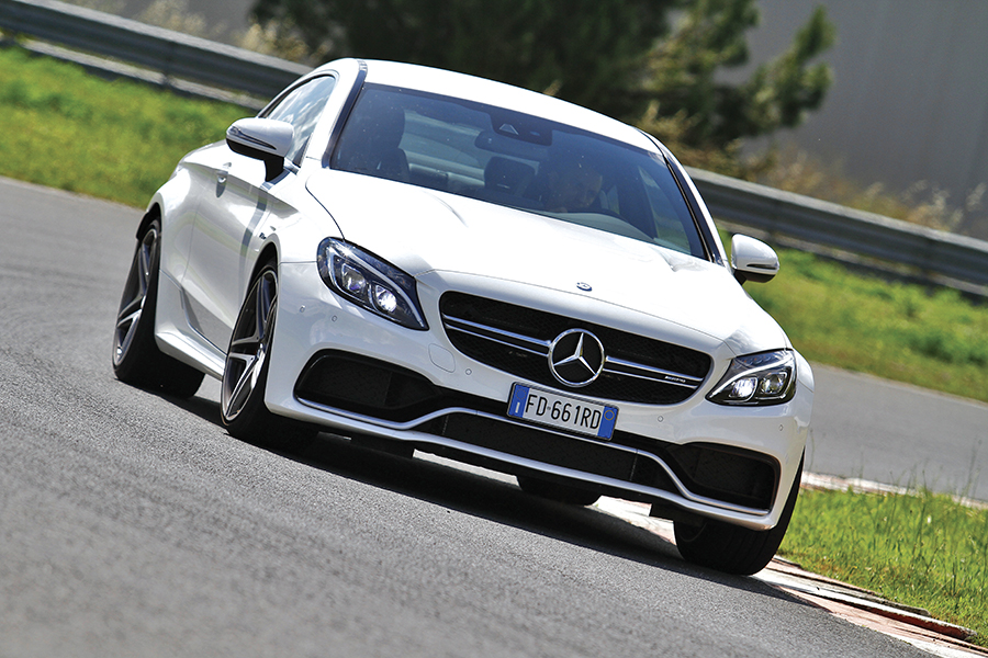 MERCEDES C63S AMG
