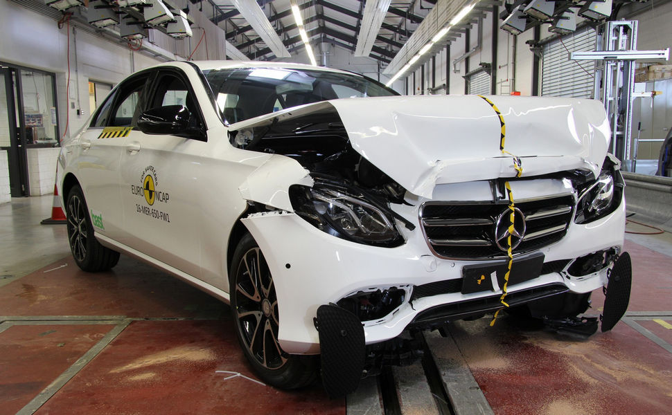 mercedes-benz-classe-e-crash-test-euro-ncap-4