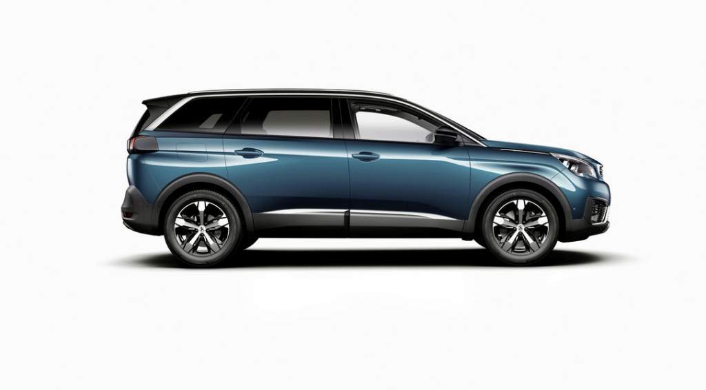 Nuova-Peugeot-5008-13