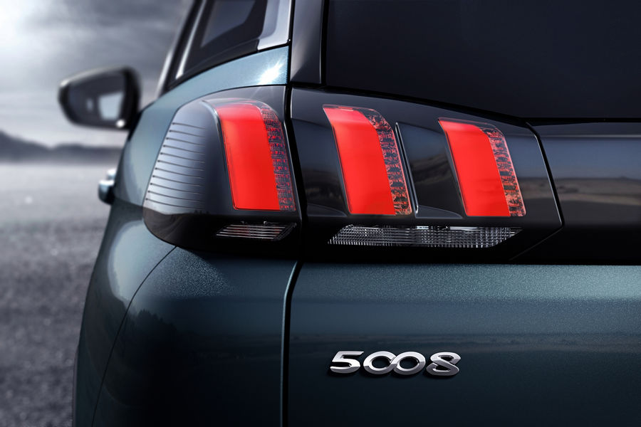 Nuova-Peugeot-5008-2
