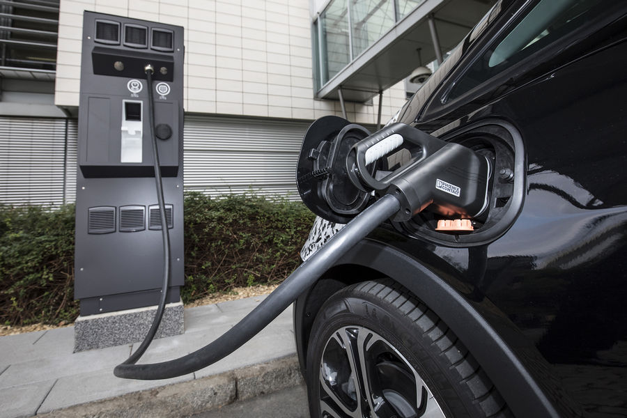 Opel Ampera-e: Fast charging for additional range