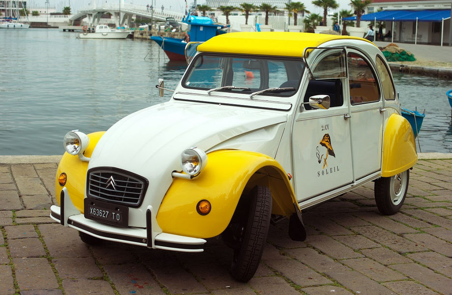 citroen-2cv-soleil-padova-2016-1