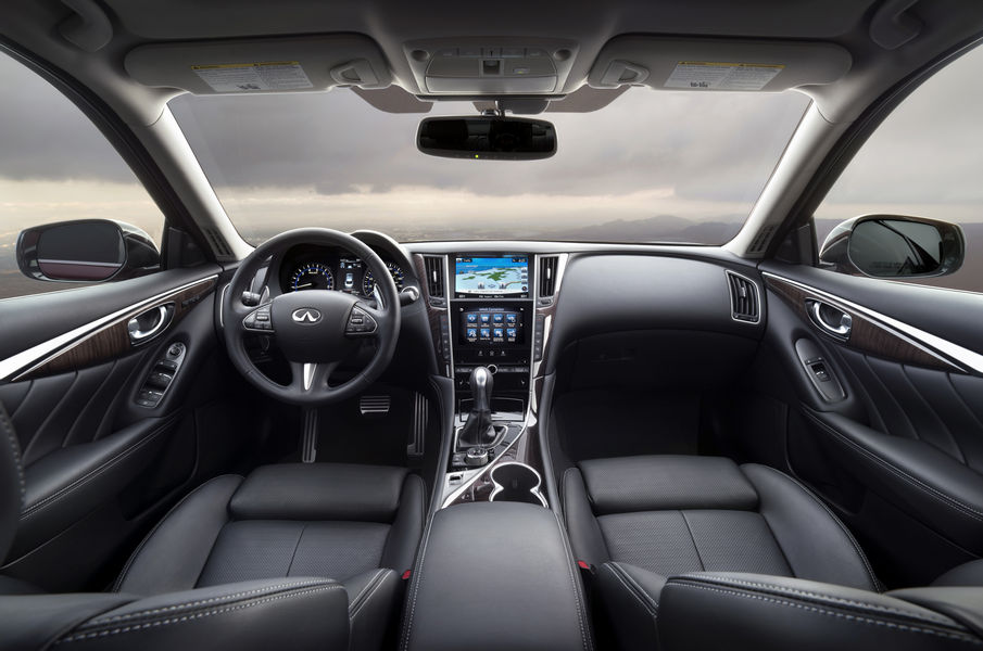 infiniti-q50-parigi-2016-4