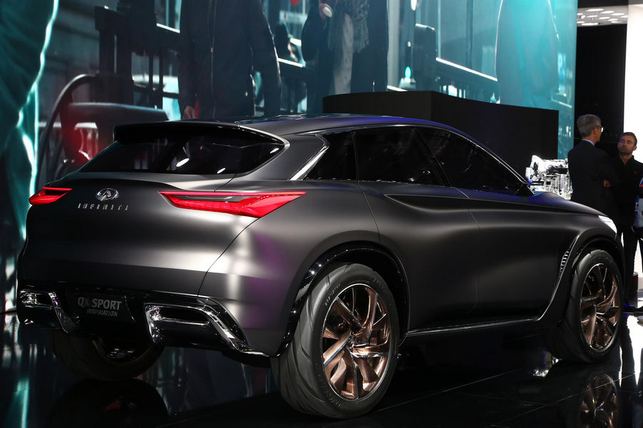 infiniti-qx-sport-parigi-2016-10