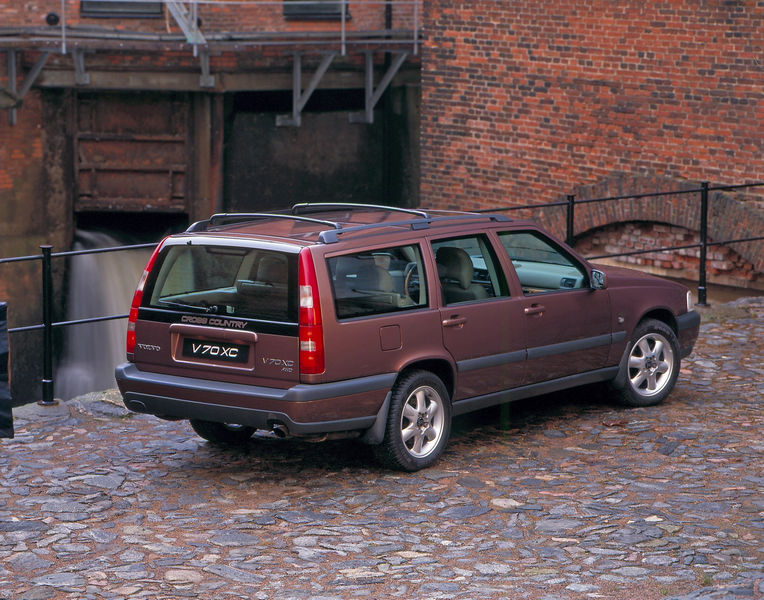 Volvo V70 XC