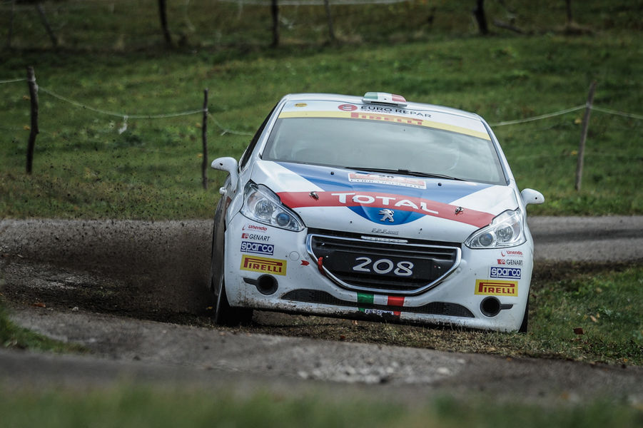 34-rally-due-valli-peugeot-208-r2-testa-11