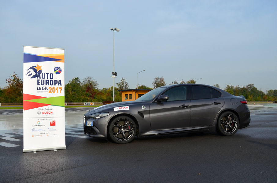 alfa-romeo-giulia-quadrifoglio-10