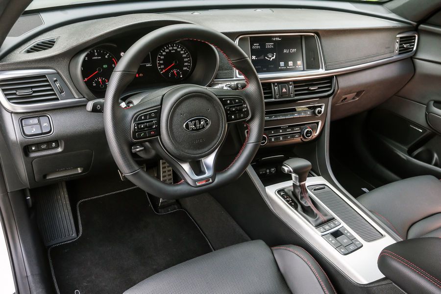 kia-optima-sportswagon-3