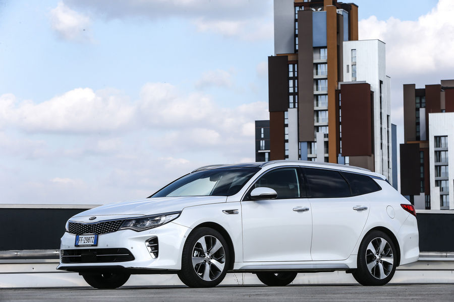 kia-optima-sportswagon-4
