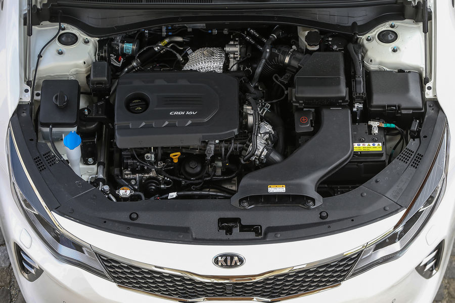 kia-optima-sportswagon-45