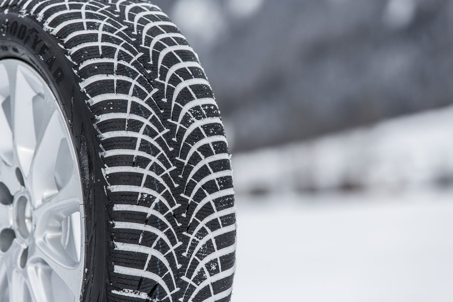 goodyear-ultra-grip-9-2