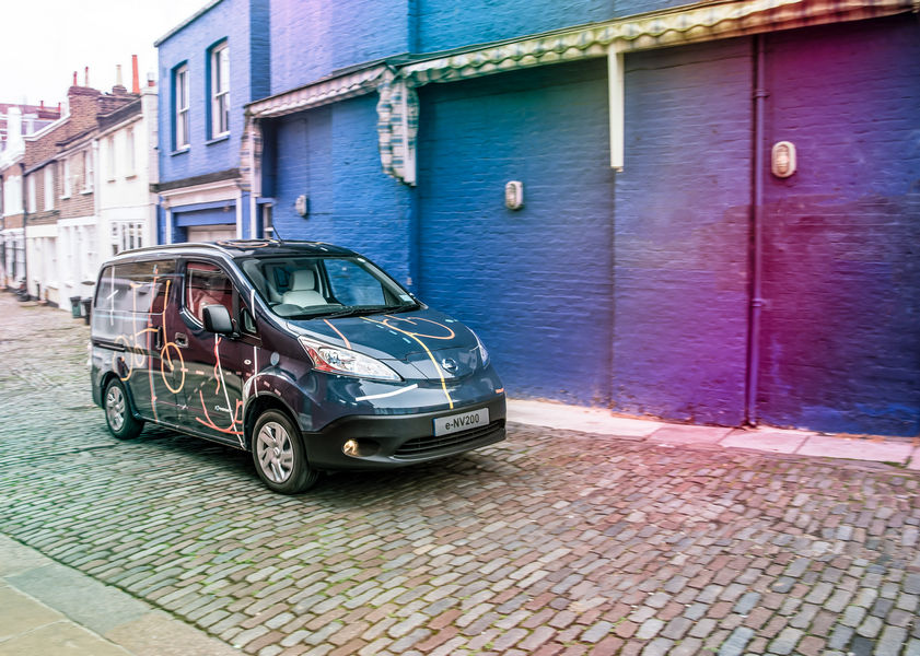 nissan-e-nv200-workspace-7