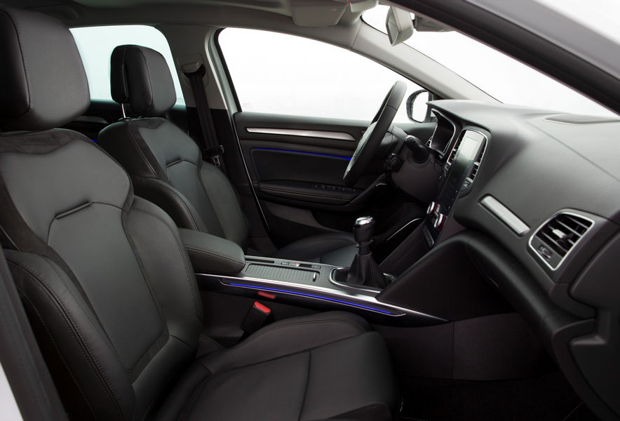 renault-megane-grand-coupe-25