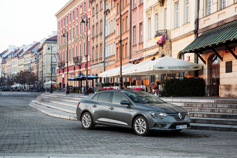 renault-megane-grand-coupe-43
