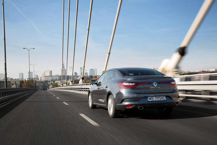 renault-megane-grand-coupe-63