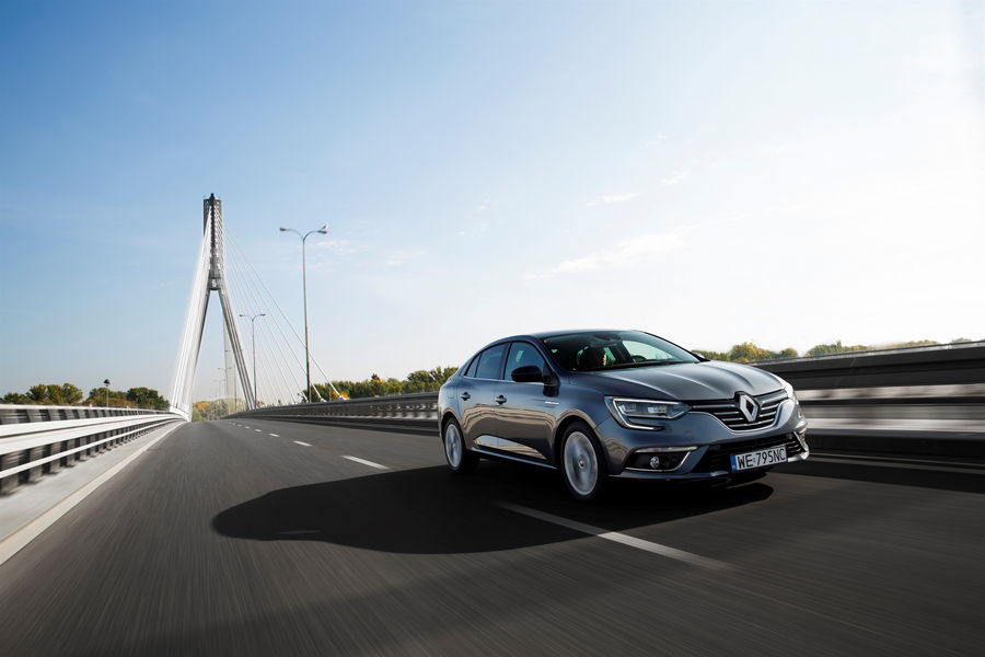 renault-megane-grand-coupe-65