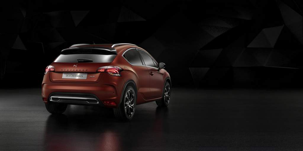 ds4-crossback-matt-motor-show-bologna