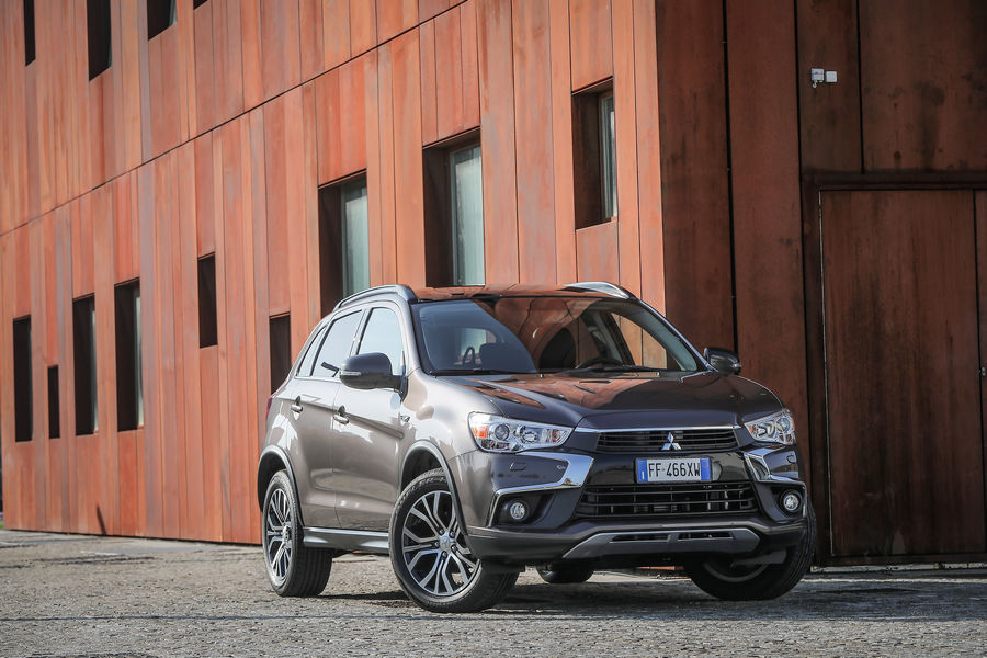 nuova-mitsubishi-asx-statiche-7