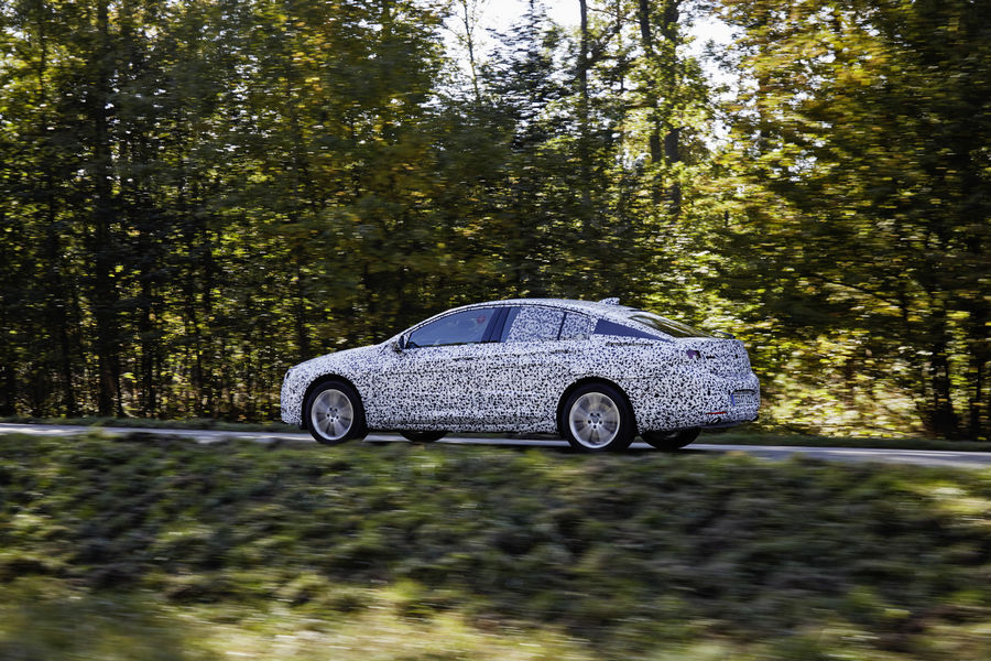 opel-insignia-grand-sport-nurburgring-6