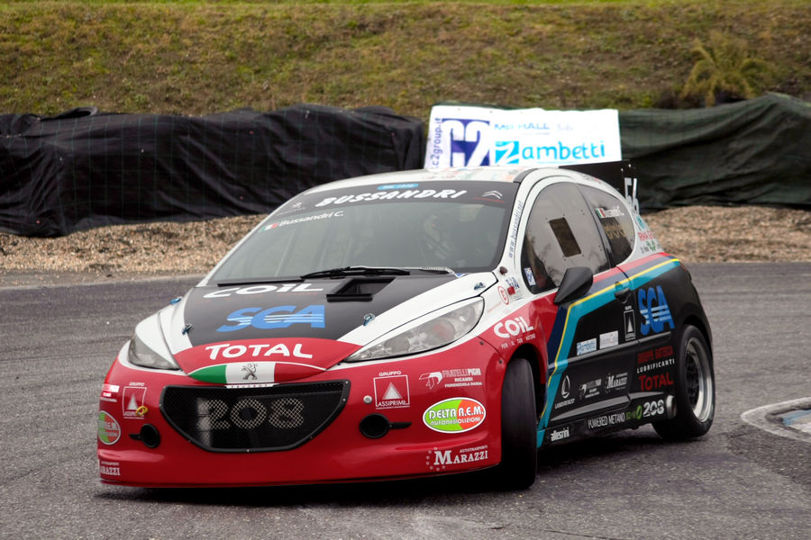 peugeot-208-metano-bussandri-1