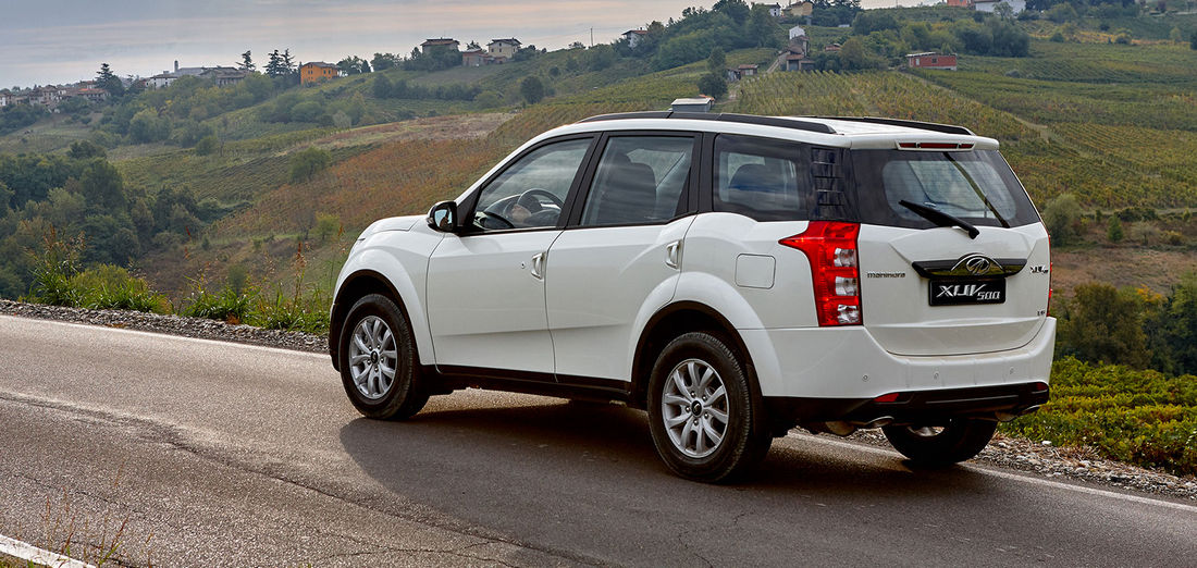 nuovo-mahindra-xuv500-my17-9