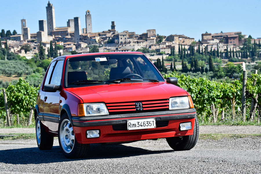 peugeot-205-gti
