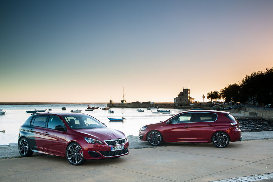 HYUNDAI IX35 vs NISSAN Qashqai